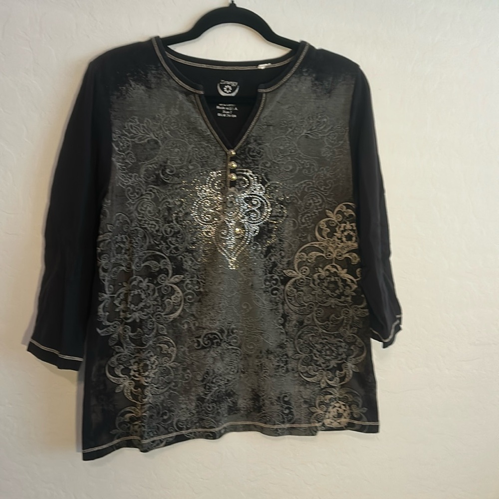 Black Cotton Top Size Medium.